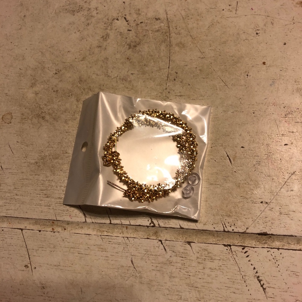 Hoops Earring - image 8